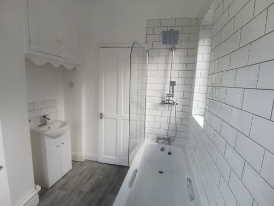 1 Bed Flat, Waterloo Road, B25 - Photo 1