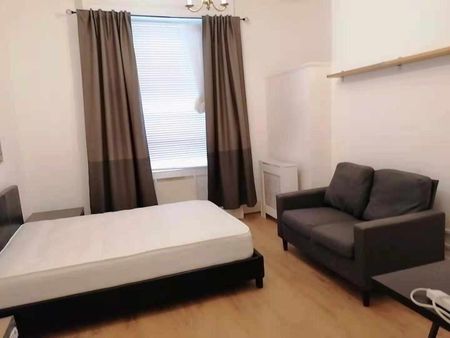 Gloucester Place 1 bed Apartment Studio - Photo 4