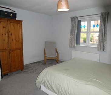 1 bedroom semi-detached house to rent - Photo 2