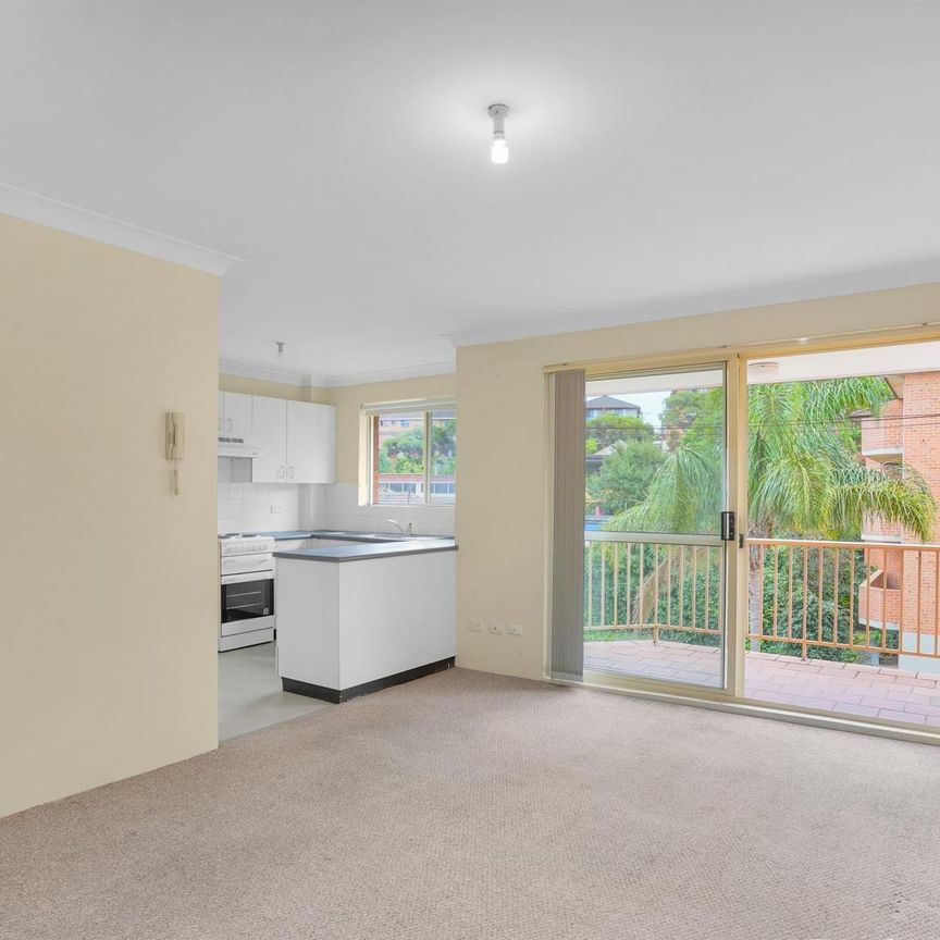 2 Bedroom Apartment in Prime Location - Photo 1