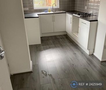 2 bedroom terraced house to rent - Photo 2