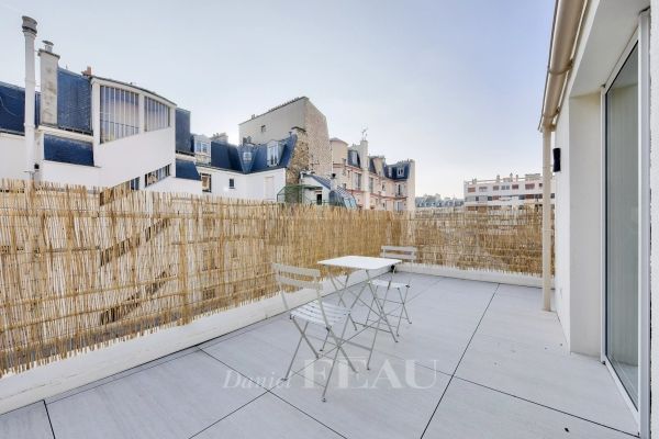 Maison à louer à Paris 16Ème - Photo 1