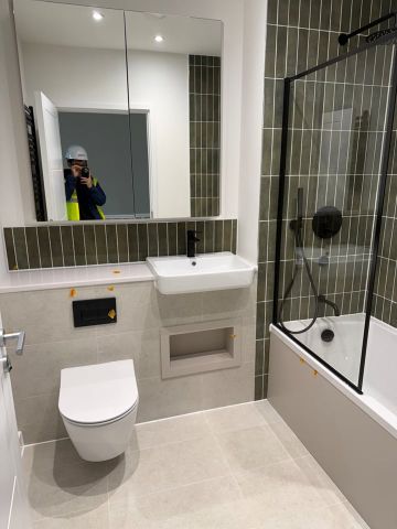 3 Bed Terraced House, Arthur Drummond Avenue, SE18 - Photo 4