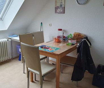 ***Gemütliche 3-Zimmer-Dachgeschosswohnung*** - Photo 1