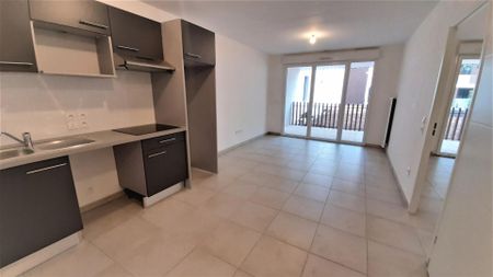 location Appartement T2 DE 38.9m² À MONTPELLIER - Photo 3