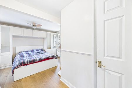 4 bedroom detached house to rent - Photo 5