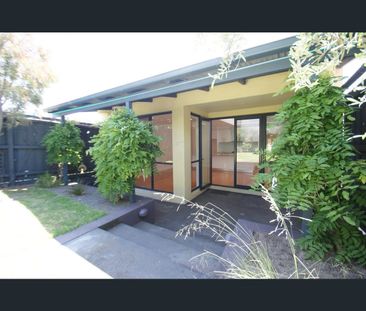 394 Hawthorn Road, Caulfield South, Vic 3162 - Photo 1