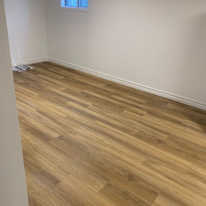 For Lease - 324 Lawrence Avenue, Toronto, Ontario - Photo 1