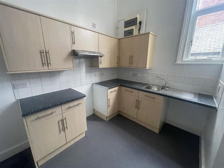 1 bedroom apartment to rent - Photo 3
