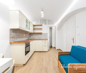 Pronájem bytuRenting an apartment 2+kk, 30 m2 - Фото 6