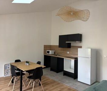 Location Appartement 2 pièces 46m² CAVAILLON 84300 - Photo 5