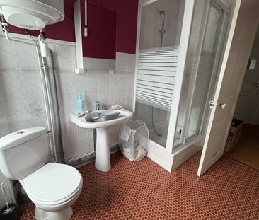 Location Appartement 2 pièces 50m² BOULOGNE SUR MER 62200 - Photo 5