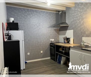 Location Appartement 1 pièce 35m² - Photo 2
