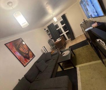 Babington Rise, London, HA9 6SN - Photo 1