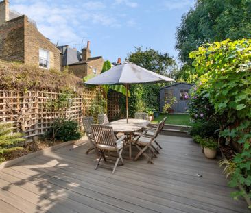 4 bedroom terraced house to rent - Photo 4