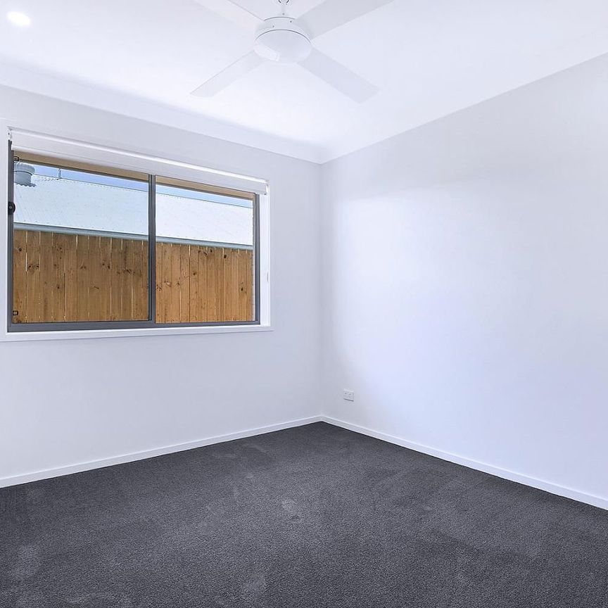 SPACIOUS HOME PERFECT FOR YOUR FAMILY! - Photo 1