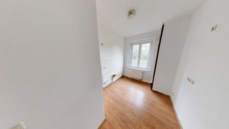 Helle 2-Raum-Wohnung mit Tageslichtbad - Foto 4