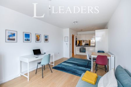 1 bedroom apartment to rent The Citrus Building, 24 Madeira Road, Bournemouth, BH1 - Photo 2