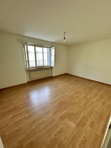 Ruhige 4-Zimmerwohnung im Herzen von Bülach - Photo 2