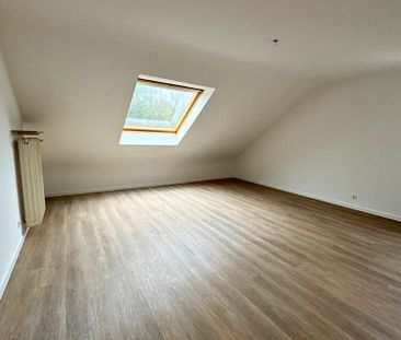 Renovierte 4 ZKB-Dachgeschosswohnung in zentraler Lage Rastpfuhl - Foto 1