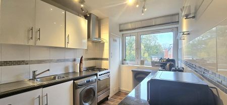 2 bedroom apartment to rent - Photo 3