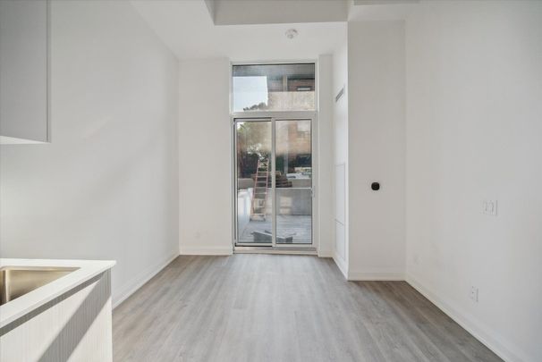 For Lease - 2369 Danforth Avenue Unit# 102, Toronto, Ontario - Photo 1
