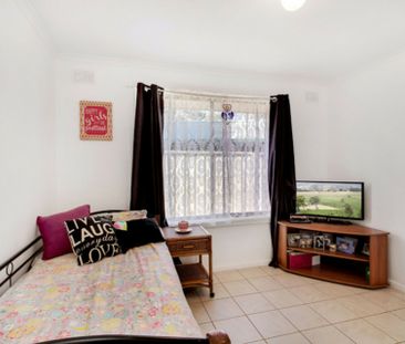 Well-Maintained 3-Bedroom Home - Photo 4