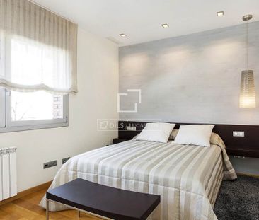 Barcelona, Catalonia 08017 - Photo 5