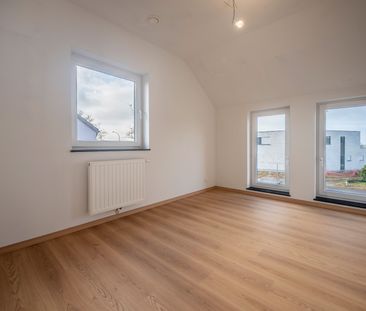 OUWEGEM - Landelijke nieuwbouwwoning met 3 SLPK. op topligging! - Foto 6