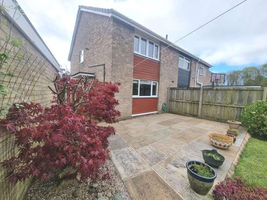 Harewood Avenue, Bridlington, YO16 - Photo 1