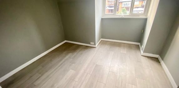 5 bedroom detached house to rent - Photo 2