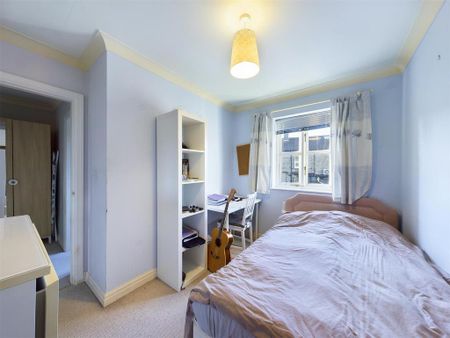 3 bedroom private hall to rent - Photo 4