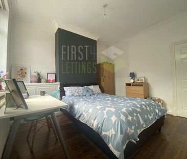 3 bedroom terraced house to rent - Photo 3