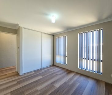 Modern Family Living in a Prime Location - Photo 6