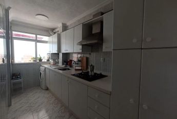 Alquiler de piso en Paseo marítimo de levante, 1