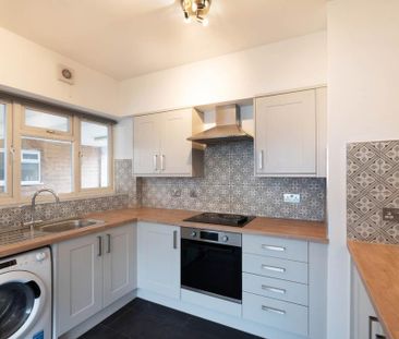 2 bedroom flat to rent - Photo 6