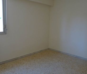 CENTRE VILLE 2 pièces parking - Photo 2