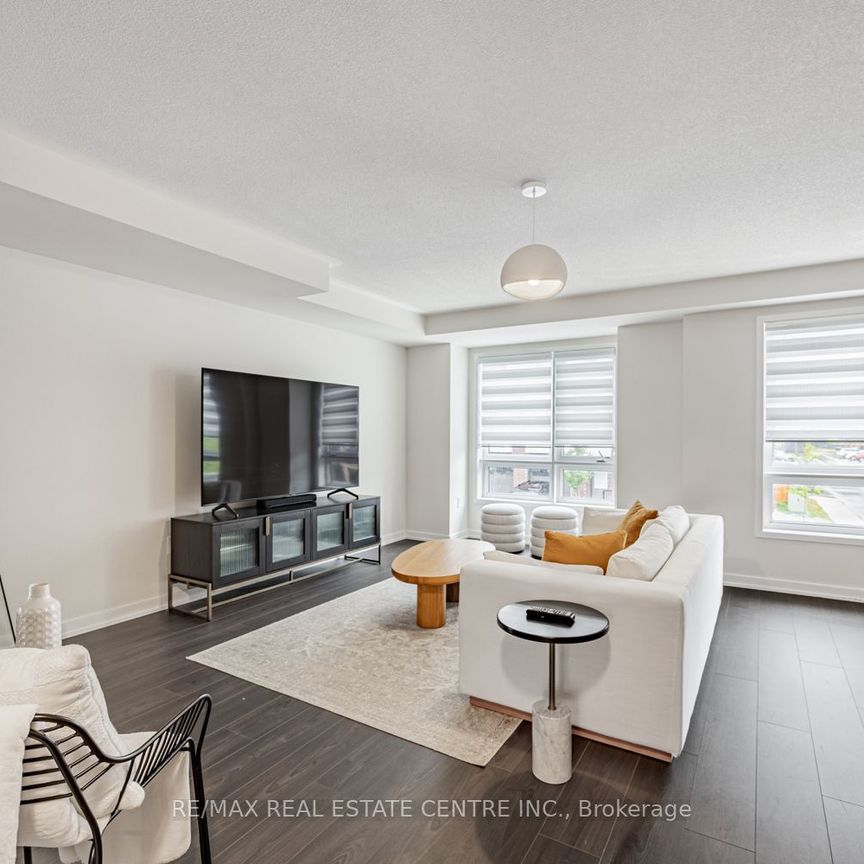 For Lease - 1310 Bradenton Path, Oshawa, Ontario - Photo 1