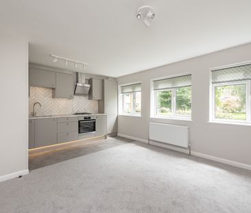 Available unfurnished from 19/12/2025 - Photo 3