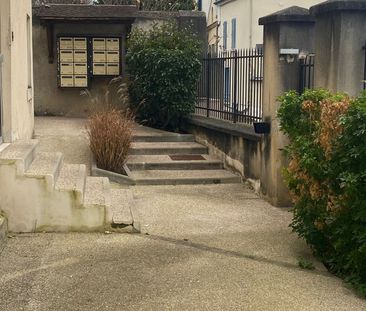 Appartement à louer 2 pièces • 44 m2 Rueil-Malmaison - Photo 6