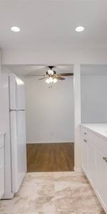 1Bed 1Bath - 730ft2 - Photo 4