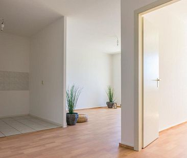 3-Raum-Wohnung mit Balkon und offener Küche - Foto 1