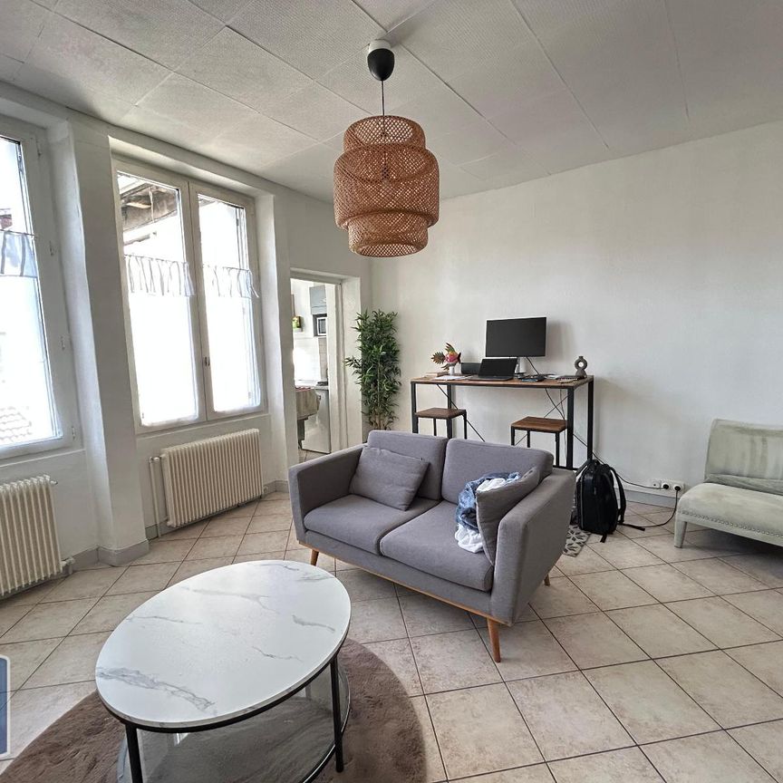 Location Appartement 3 pièces 59m² ST ETIENNE 42000 - Photo 1