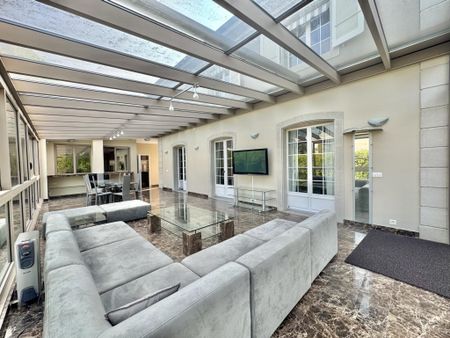 Very beautiful house of 380 m2 useful to rent furnished in Collonge-Bellerive. - Foto 2