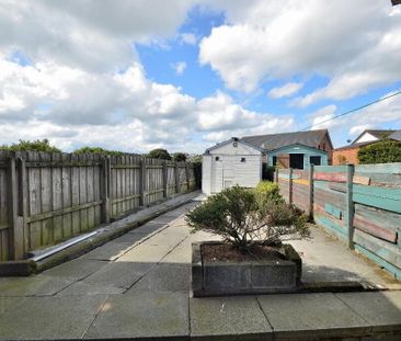 68 Donaghadee Road, Newtownards, BT23 7EU - Photo 3