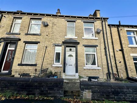 2 bedroom terraced house to rent - Photo 4