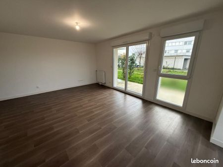 Location Appartement T3 avec terrasse et parking - POITIERS - Photo 2