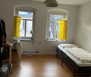 WohlfÃ¼hlwohnung mit EinbaukÃ¼che in ruhiger Lage!!! - Foto 1