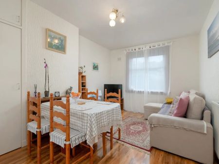 11 Saughton Cresent, Edinburgh, EH12 5SL, Edinburgh - Photo 3