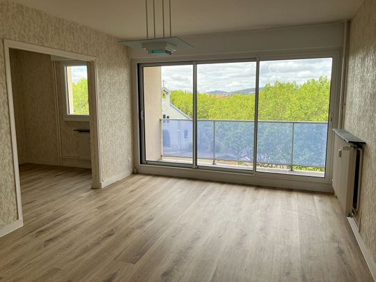 Location Appartement 4 pièces 86m² - Photo 1